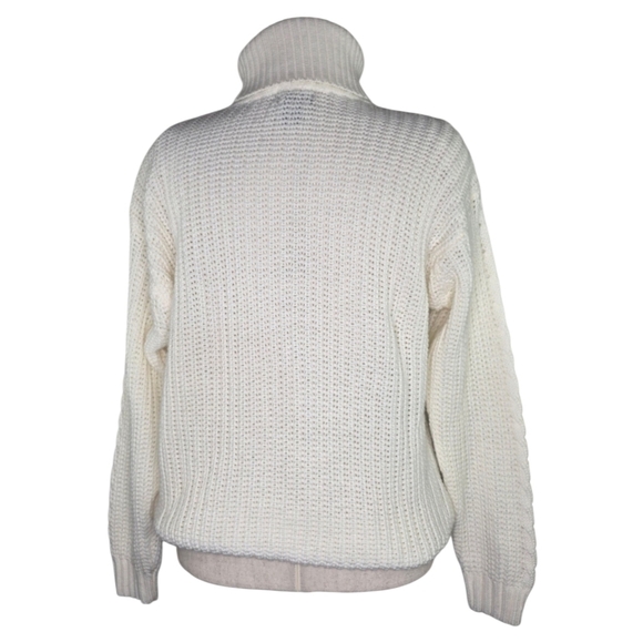 *SOLD* Vintage Ellemenno Ivory Cable Knit Turtleneck Sweater Small Hong Kong - Picture 5 of 7